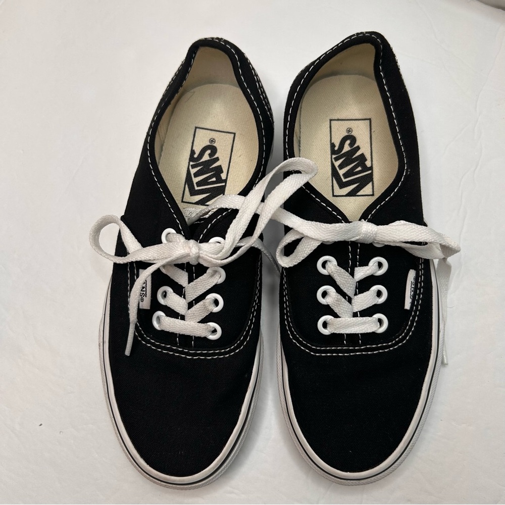 Vans Unisex Kids Black Classic Canvas Size 11.5 Slip-On Sneakers